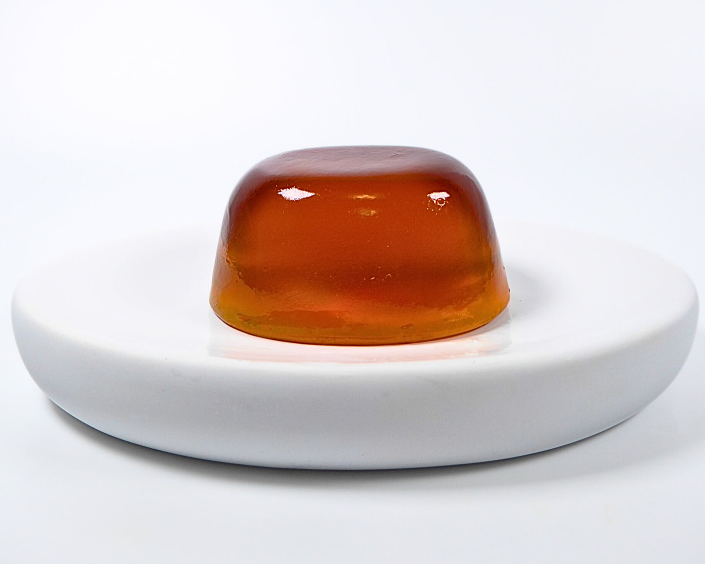 Oolong Tea Face Wash Qbar— Hyaluronic Acid+ Tea + Chamomile+ Vitamin B5 fortify