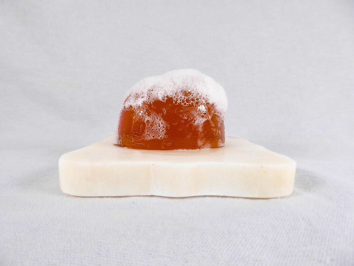 Oolong Tea Face Wash Qbar— Hyaluronic Acid+ Tea + Chamomile+ Vitamin B5 fortify